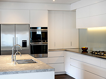 THUMB kitchen-neo-design-custom-stainless-steel-bench-white-auckland-renovation